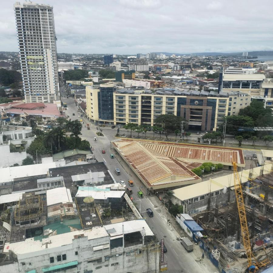 Avida Davao Condos, Downtown Cm Recto Avenue, Davao City Buitenkant foto